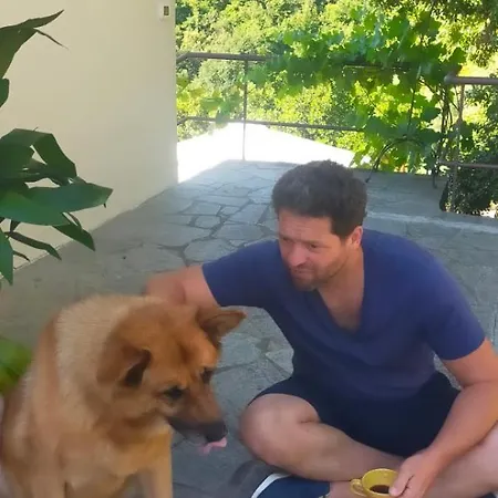 Briciole Di Pietra Bed & Breakfast 3*