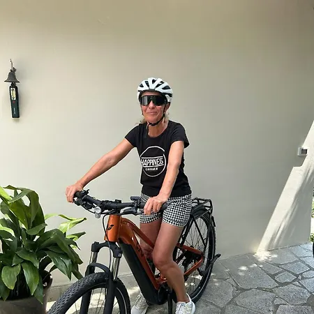 Briciole Di Pietra לינה וארוחת בוקר דולצ'אקווה