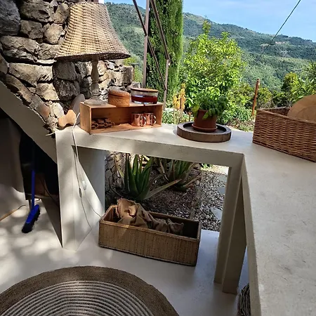 Briciole Di Pietra דולצ'אקווה