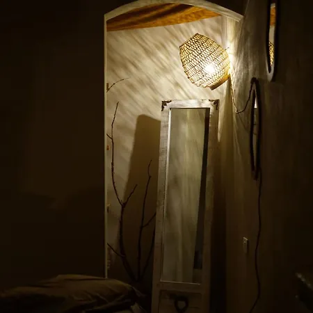 Briciole Di Pietra לינה וארוחת בוקר