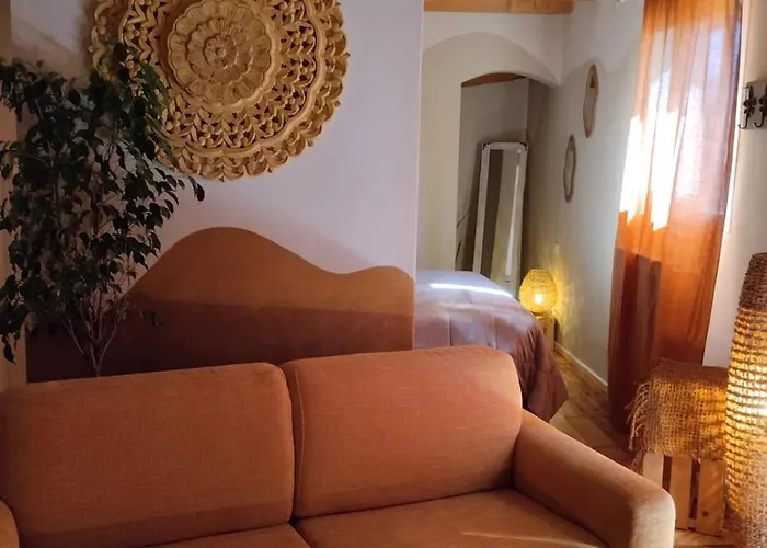 Briciole Di Pietra Bed & Breakfast