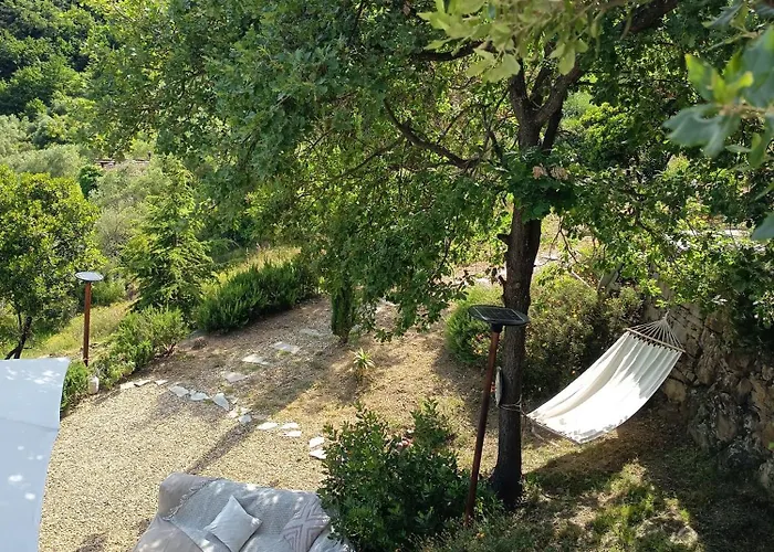 Briciole Di Pietra 住宿加早餐酒店 多尔切阿夸